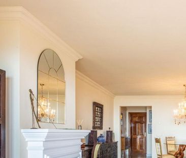 2 bedroom luxury Apartment for rent in Benahavís, Spain - Photo 2