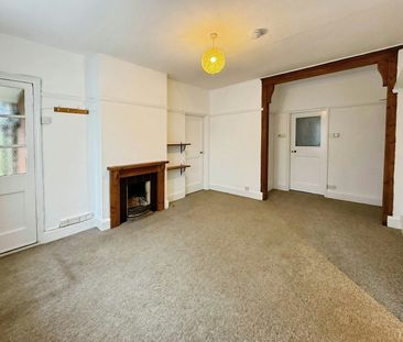 Flat to rent on - Photo 4