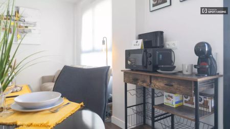 2-bedroom apartment for rent in Legazpi - Foto 5