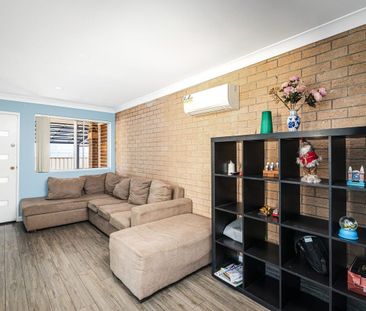 Modern & Private Granny Flat - Photo 1