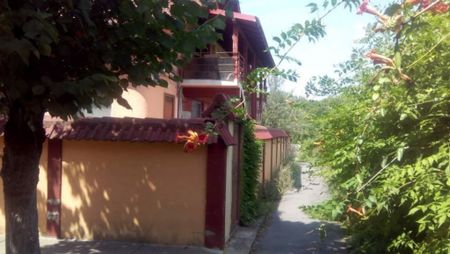 Garsonieră și curte Trivale Pitesti (reducere) - Fotografie 5