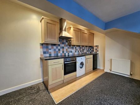 Laurel Grove, Armley - Photo 2