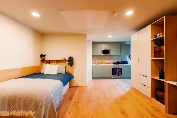 Gold Studio - High Floor - Photo 1