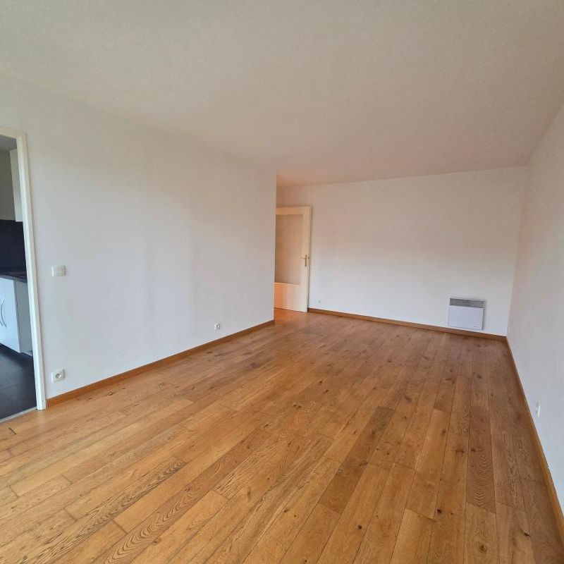 Location Appartement 2 pièces 43m² STE GENEVIEVE DES BOIS 91700 - Photo 1