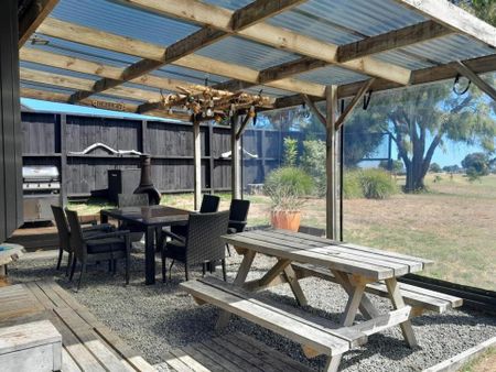 Classic Kiwi Bach - Photo 3