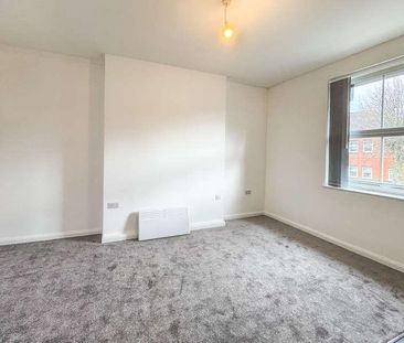 Flat A, Dixons Green Road, Dudley, West Midlands, DY2 - Photo 6