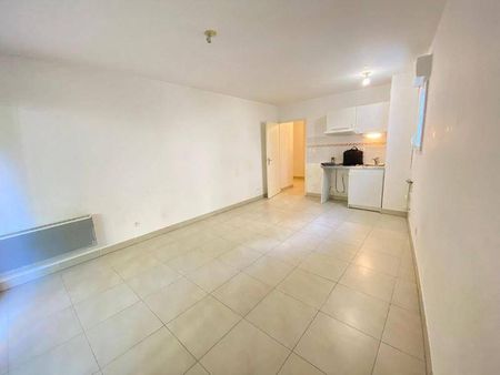Location appartement récent 1 pièce 30.47 m² à Montpellier (34000) - Photo 2