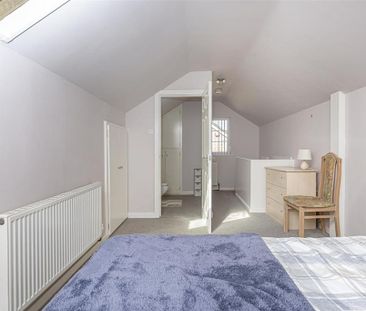 2 bedroom semi-detached bungalow to rent - Photo 1