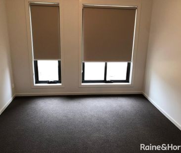 Splendid 3B Home in "The Grove" Tarneit! - Photo 4