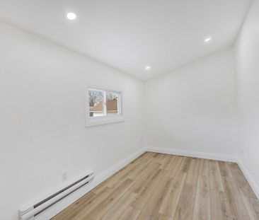 For Lease - 338 Old Mosley Street Unit# Unit 3, Wasaga Beach, Ontario - Photo 4