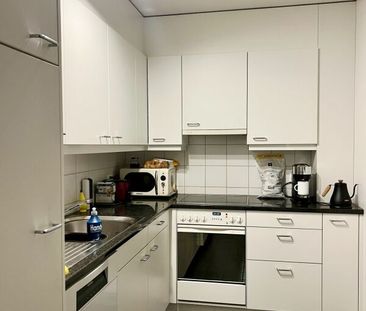 Charmante 2.5-Zimmerwohnung am Sonnenplatz mit Bergblick - Photo 3