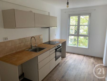Location Appartement 3 pièces 79m² MONTPELLIER 34000 - Photo 2