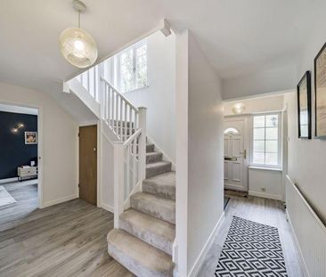 4 bedroom detached house to rent - Photo 4