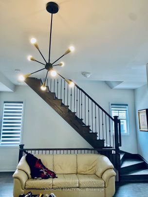 For Lease - 2130 Royal Gala Circle, Mississauga, Ontario - Photo 1