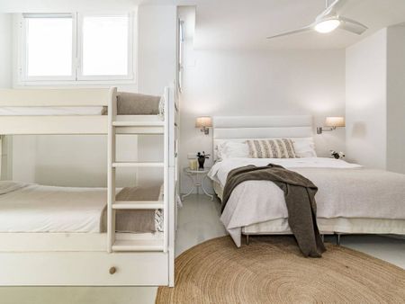 4 bedroom luxury Villa for rent in Marbella, Andalusia - Photo 3