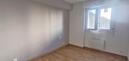 Location appartement de 90 m² - 4 pièces à Vannes - Photo 2