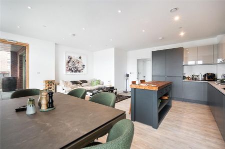 3 bedroom apartment to rent - Photo 4