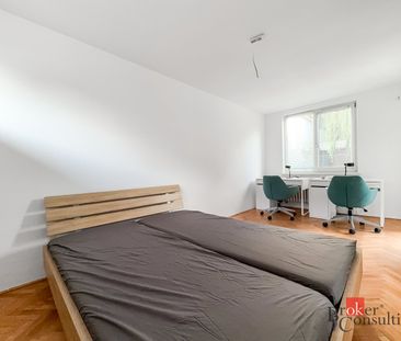Unikátny 4i rodinný dom so súkromnou záhradkou v Ružinove - Photo 6