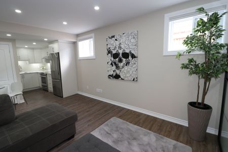 For Lease - 53 Counsellor Terrace Unit# Bsmnt, Barrie, Ontario - Photo 2