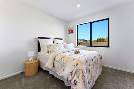 Modern Brand-New Townhouse – Prime Otahuhu Location - Photo 2