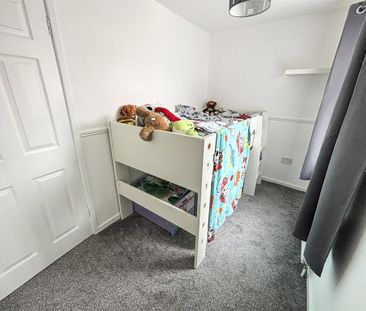 3 bedroom terraced house to rent - Photo 2
