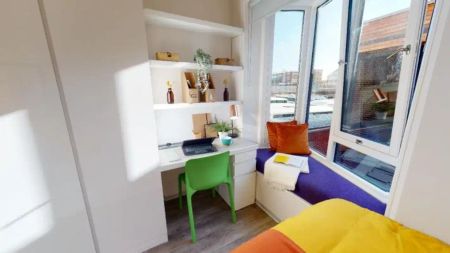 Silver Studio - Photo 2