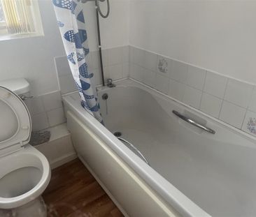 1 bedroom terraced house to rent - Photo 5