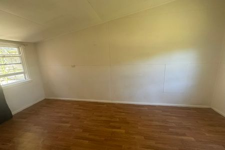 View Saturday at 9.20am - 9.40am - Photo 5