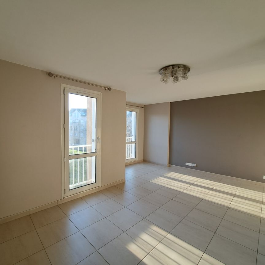 Location Appartement 2 pièces 47m² TROYES 10000 - Photo 1