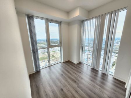 For Lease - 28 Interchange Way Unit# 3612, Vaughan, Ontario - Photo 3