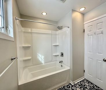 811 Willow Ave - Photo 4