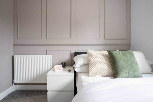 Cobbett Close #1 - Photo 1