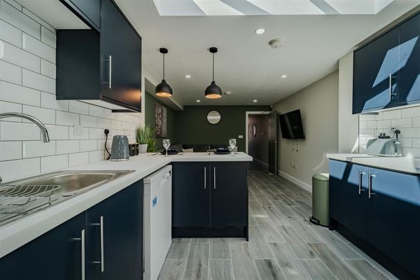 5 bedroom house share to rent - Photo 1