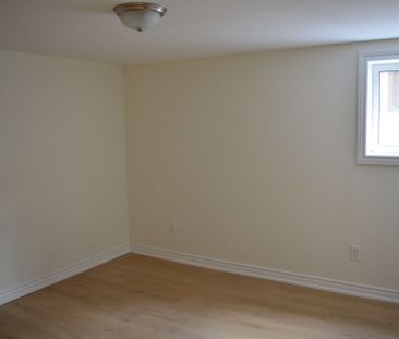 For Lease - 10 Johnson Road Unit# Lower, Aurora, Ontario - Photo 3