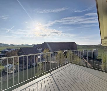 4 ½ ROOMS – Quiet Location//4 ½ ZIMMER – Ruhige Lage - Foto 6