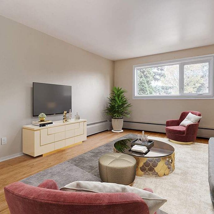 Renovated Suite - 2 Bedroom - Photo 1