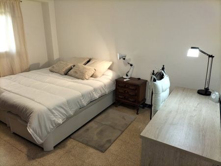 Calle Arquitecto Alfaro, Valencia, Valencian Community 46011 - Photo 2