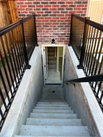 For Lease - 1430 Stillmeadow Lane, Pickering, Ontario - Photo 4