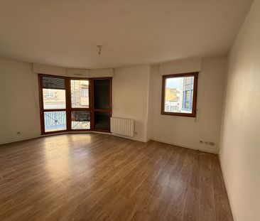 Location Appartement 2 pièces 48m² - Photo 3