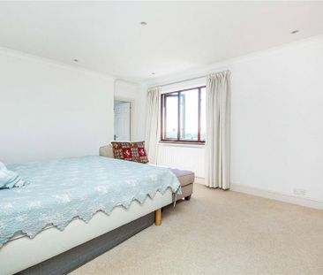 5 bedroom detached house to rent - Photo 5