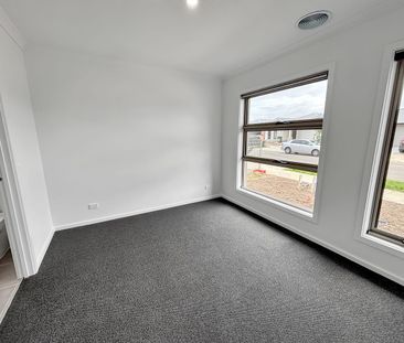 Brand New Family Home in Charlemont - Photo 2