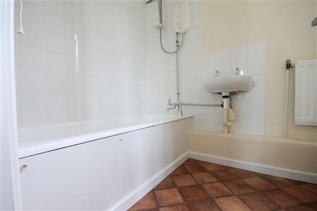 King Charles Tower, Shield Street - Photo 5
