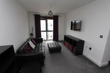 Waterloo Apartments, Leeds City Centre, LS10 1JA - Photo 2