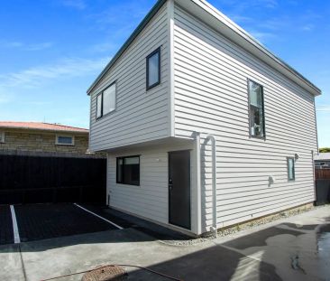 Stunning New Build Home on Claymore Street - Photo 1