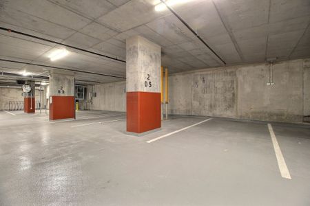 Condo for rent, Longueuil (Le Vieux-Longueuil) - Photo 2
