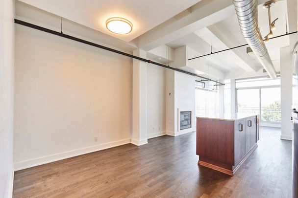 For Lease - 233 Carlaw Avenue Unit# 812, Toronto, Ontario - Photo 1