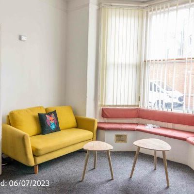 3 Feversham Crescent, Wiggington Road - Photo 1