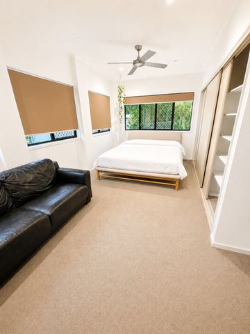 Doonan - Photo 5