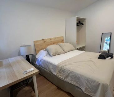 Room in a shared 8-bedroom apartment for rent in Aravaca, bills included. - Foto 6