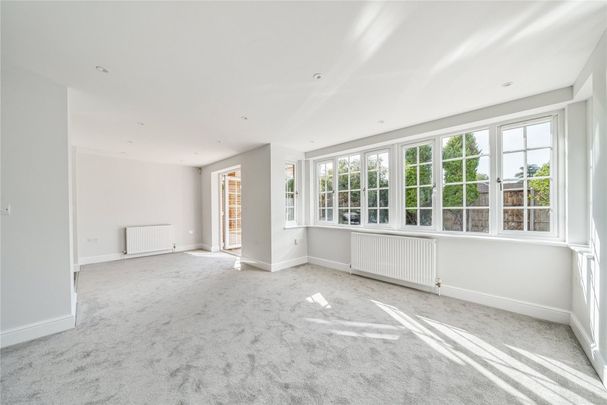 Burlea Close, Walton-on-Thames, Surrey, KT12 - Photo 1